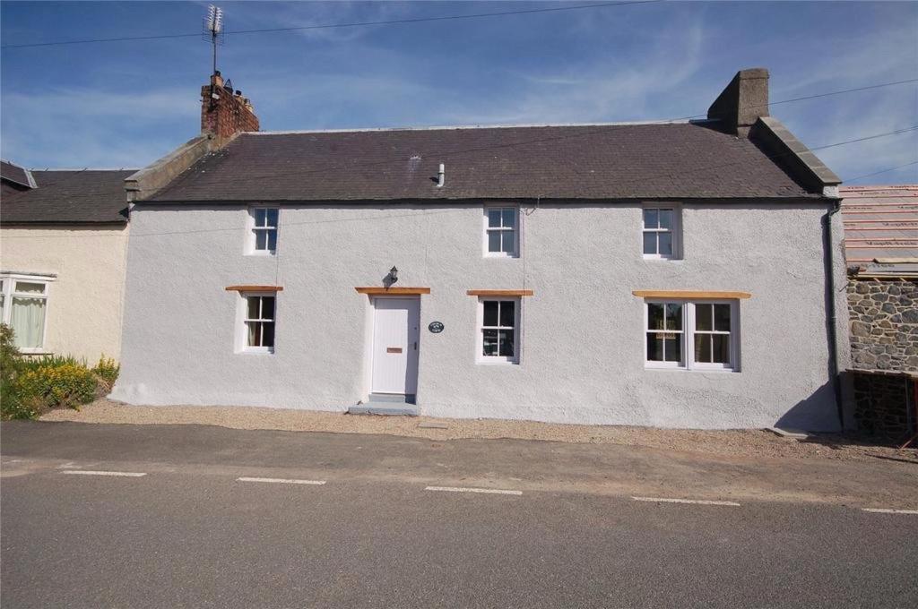 Church View Villa Kirk Yetholm Exterior photo